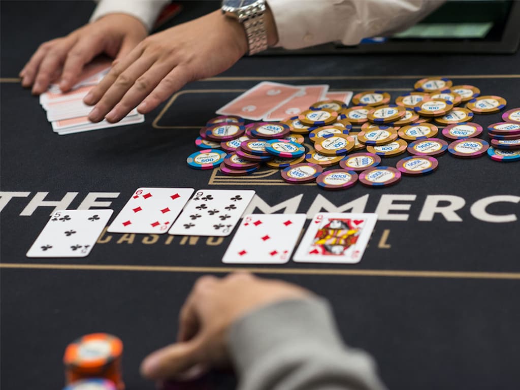 Luật chơi poker phổ biến trên nhiều trang nhà cái